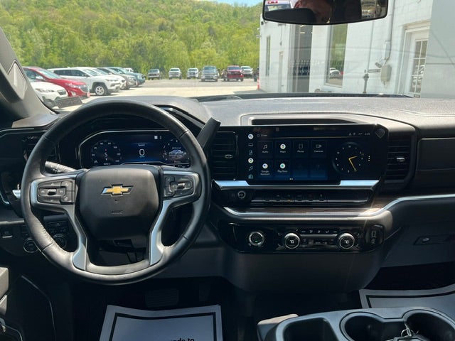 2022 Chevrolet Silverado 1500 LT (2FL)