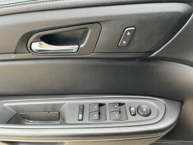 2015 GMC Acadia SLE