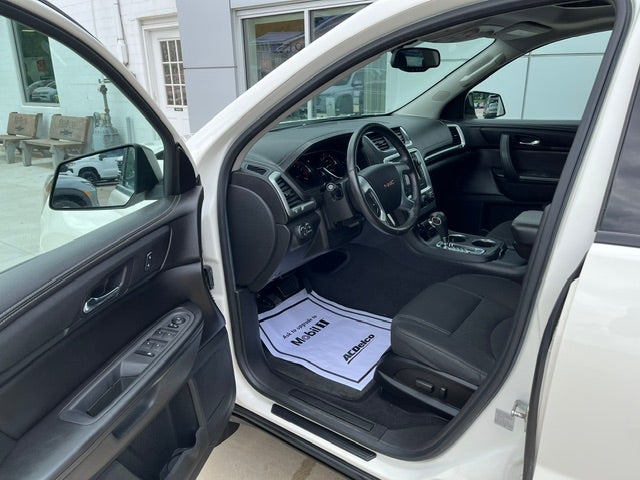 2015 GMC Acadia SLE