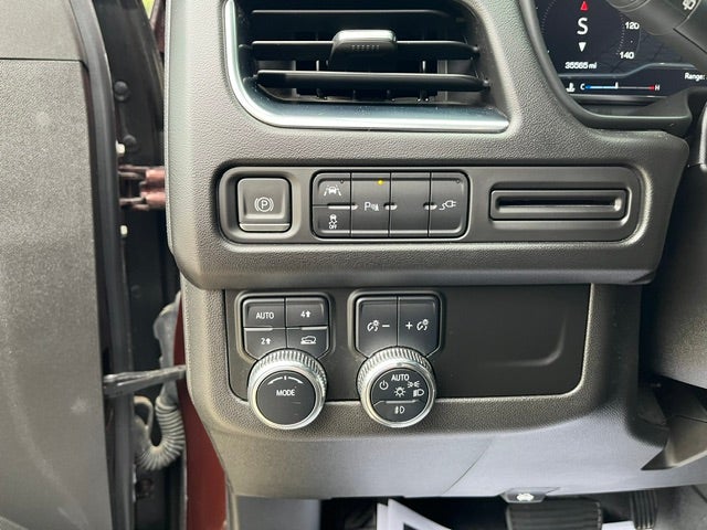 2022 GMC Yukon SLE - Photo 16
