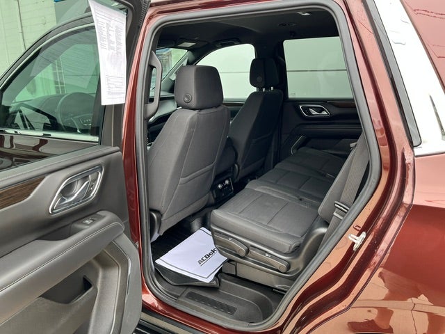 2022 GMC Yukon SLE - Photo 9