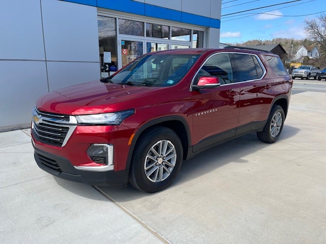 2023 Chevrolet Traverse LT Leather