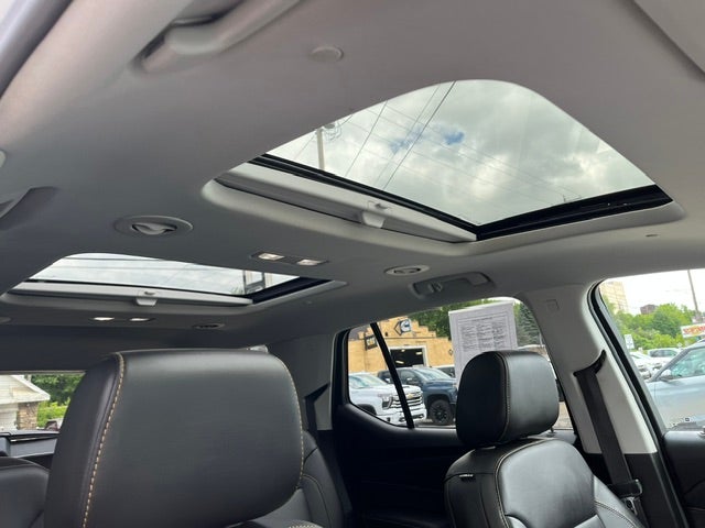 2021 Chevrolet Traverse RS
