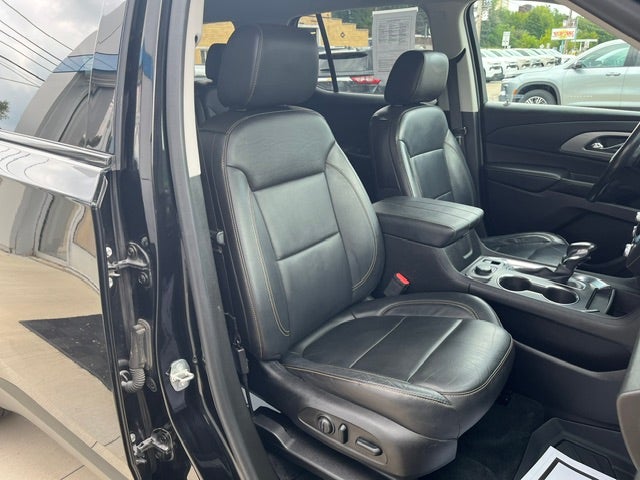 2021 Chevrolet Traverse RS