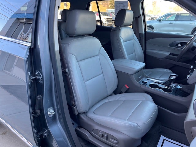 2021 Chevrolet Traverse Premier