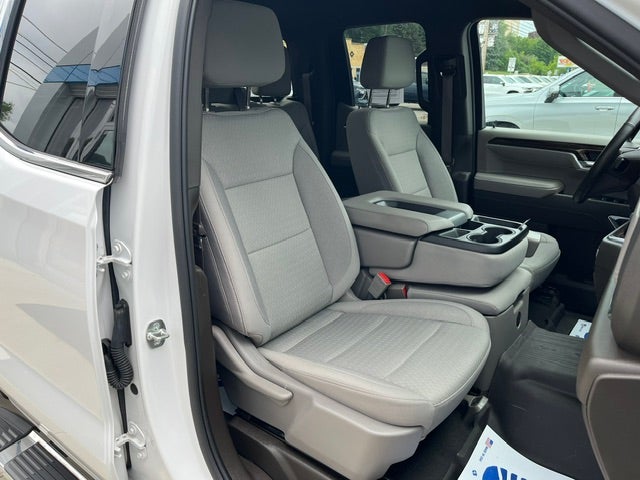 2025 GMC Sierra 1500 SLE