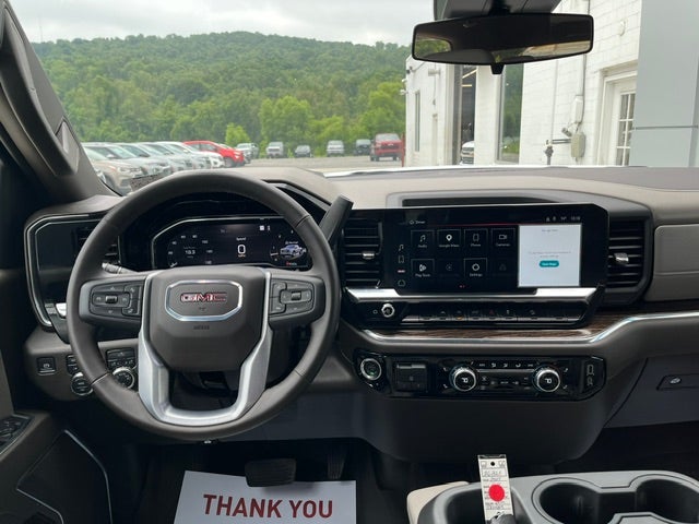 2025 GMC Sierra 1500 SLE