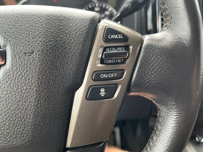 2022 Nissan TITAN Crew Cab Platinum Reserve 4x4