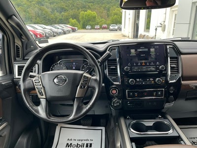 2022 Nissan TITAN Crew Cab Platinum Reserve 4x4