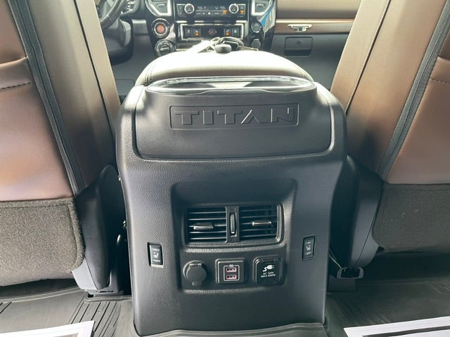 2022 Nissan TITAN Crew Cab Platinum Reserve 4x4