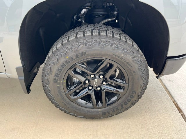 2026 Chevrolet Silverado 1500 LT Trail Boss - Photo 6
