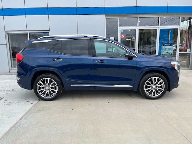 2022 GMC Terrain Denali