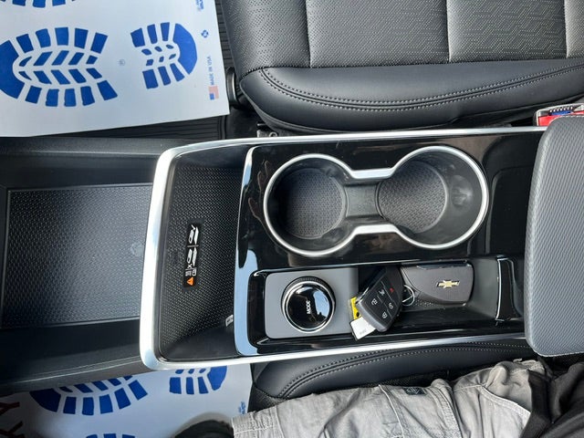 2027 Chevrolet Equinox AWD LT