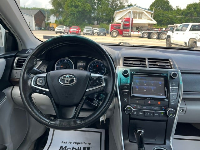 2017 Toyota Camry XLE