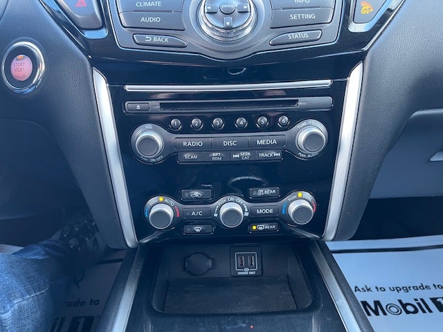 2018 Nissan Pathfinder SV