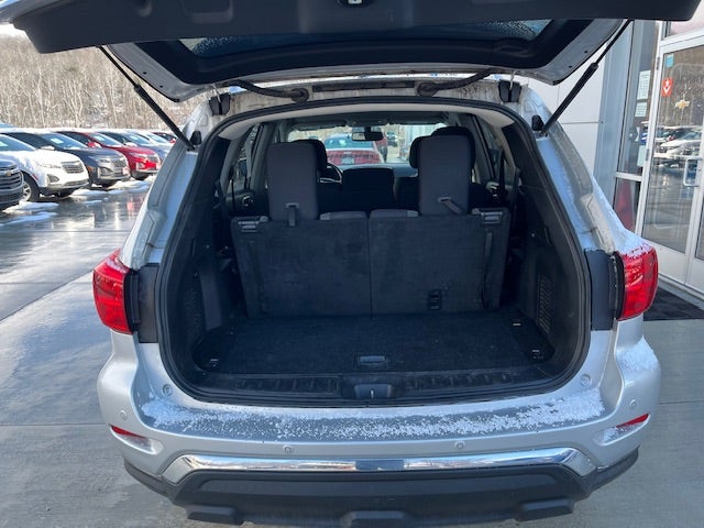 2018 Nissan Pathfinder SV