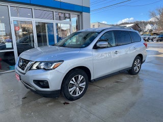 2018 Nissan Pathfinder SV