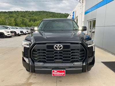 2022 Toyota Tundra 4WD SR5