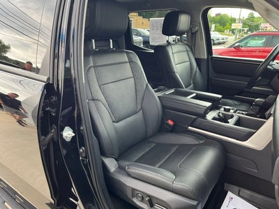 2022 Toyota Tundra 4WD SR5