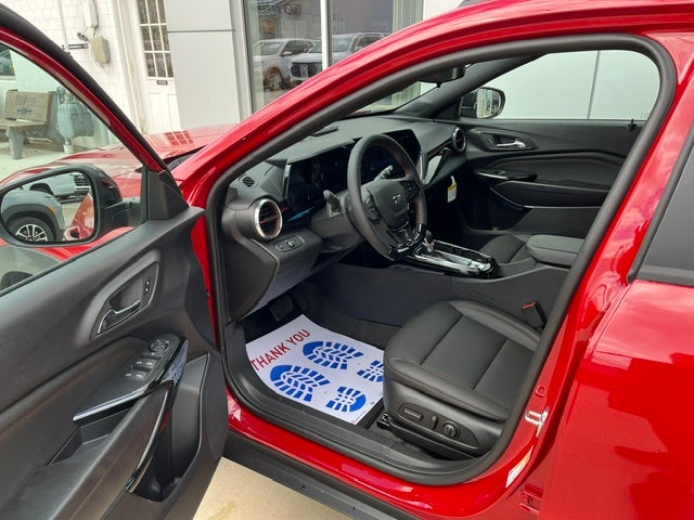 2026 Chevrolet Trax RS - Photo 9